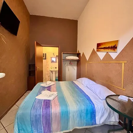 Rifugio Di Stazzo Per Gruppi Di 20 Persone * Санта-Текла